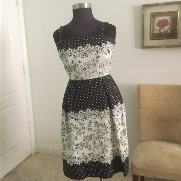 R&K Dresses & Skirts - Adorable R&K Black & white sun dress size 12